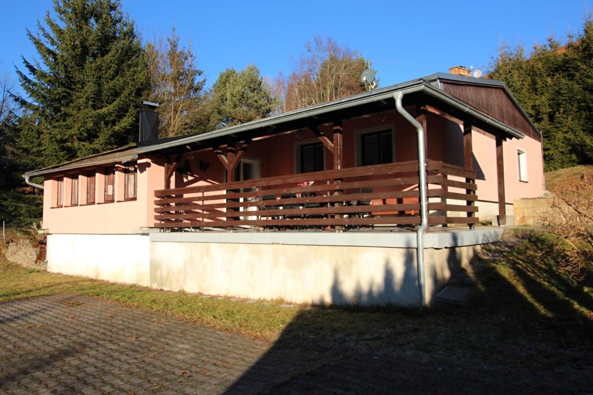 הוילה ליפנו נאד וויטאבו Pink House Lipno מראה חיצוני תמונה